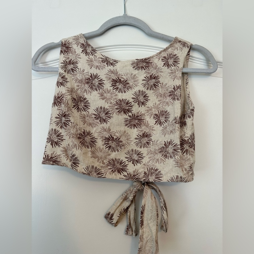 Crop top